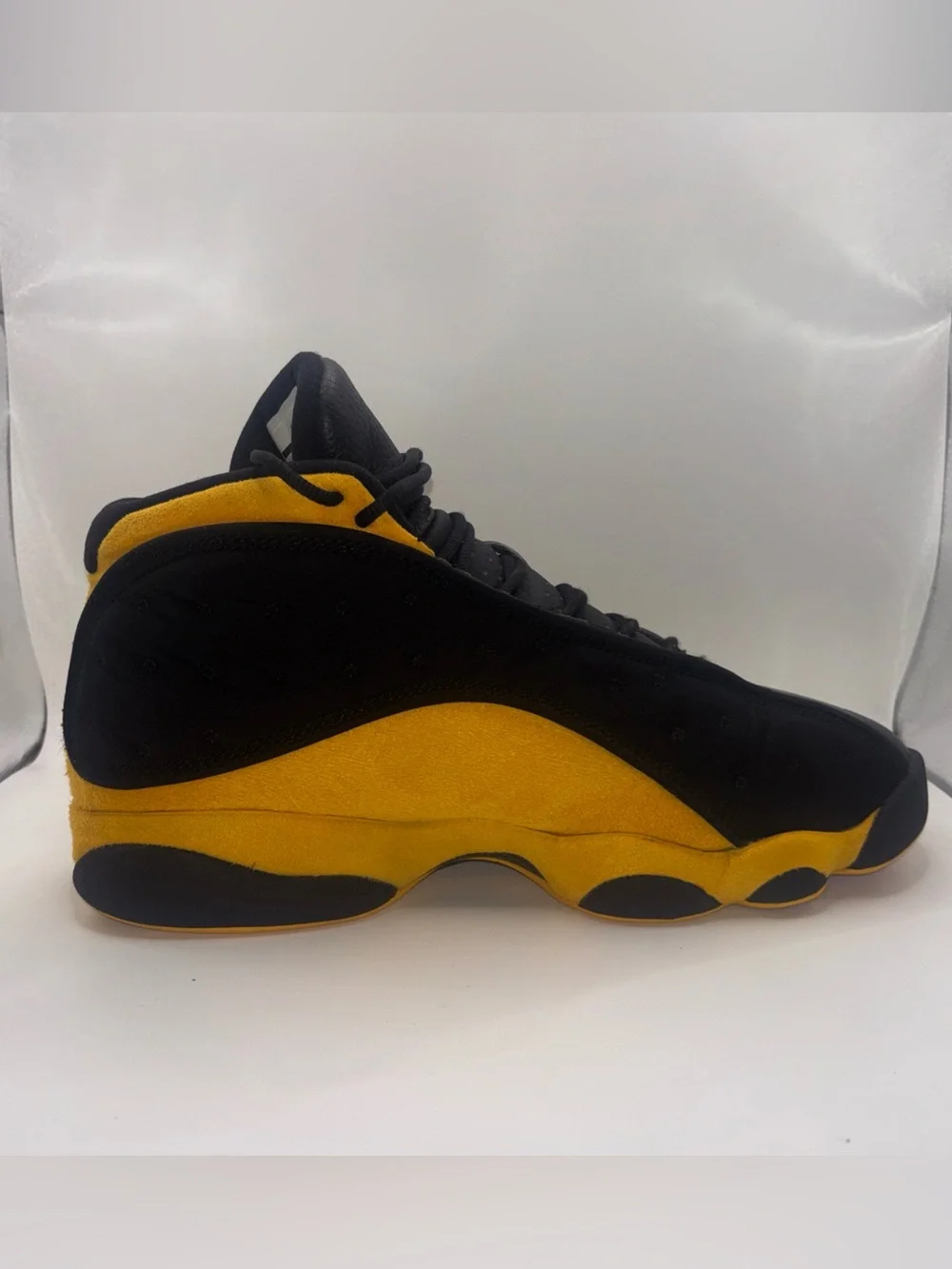 Air Jordan 13 Retro B-Grade Melo Class 2022, Men’s size 10.5, 414571-035